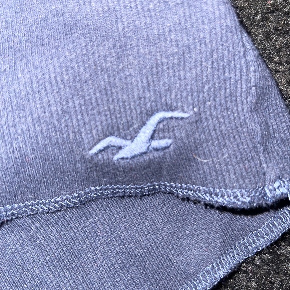 Used Hollister Navy Blue Tank with Lace Detail Size XL - Picture 2 of 3